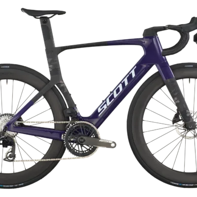 Scott Foil RC Team Rennrad in dunklem Violett mit Carbonrahmen, Aero-Laufrädern und Scheibenbremsen